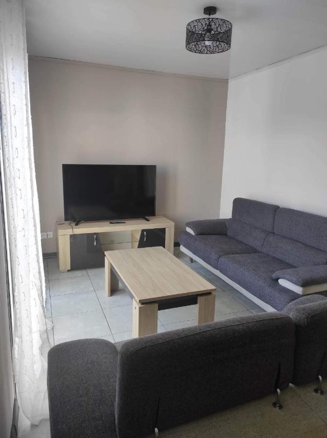Location Saisonniere Les Bibassiers Apartment Льо Тампон Екстериор снимка